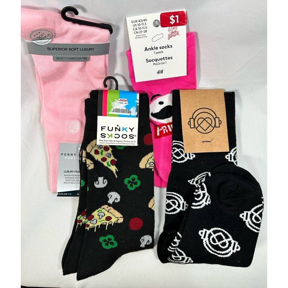 LOT of 4 Fun Silly Funky Socks For Women Perry Ellis Pink Pringles Pizza
